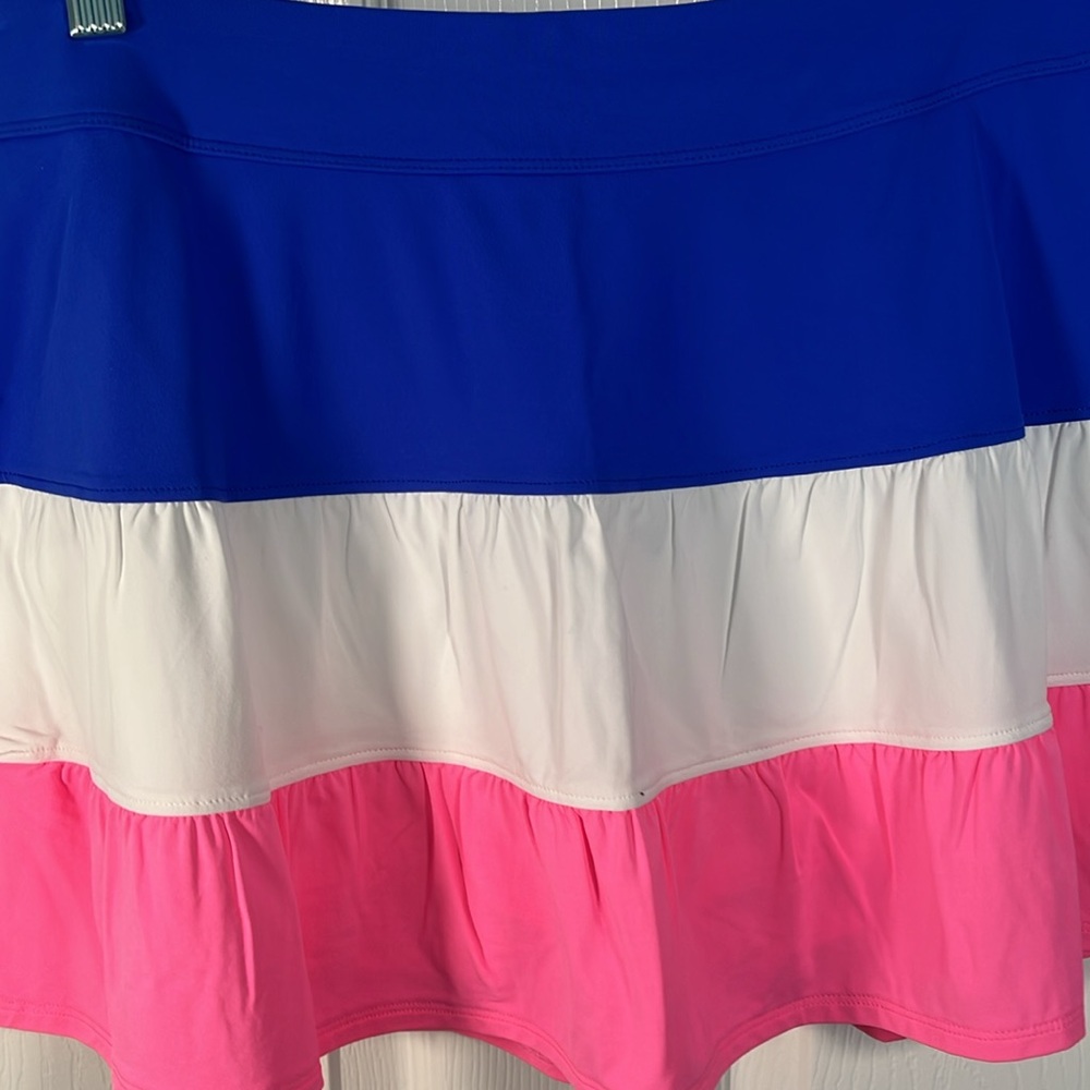Lilly Pulitzer Blue and White Mini Skater Skirt with Tiered Design Athletic Wear - Picture 2 of 5